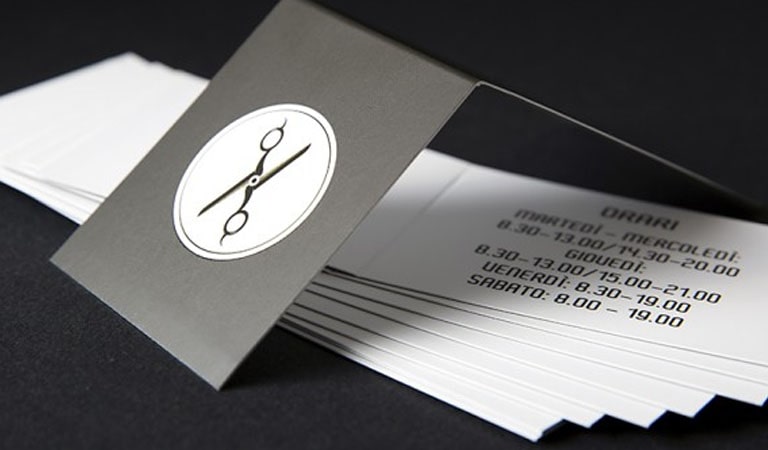 کارت ویزیت آرایشگاه مردانه - استفاده از طرح تاشو