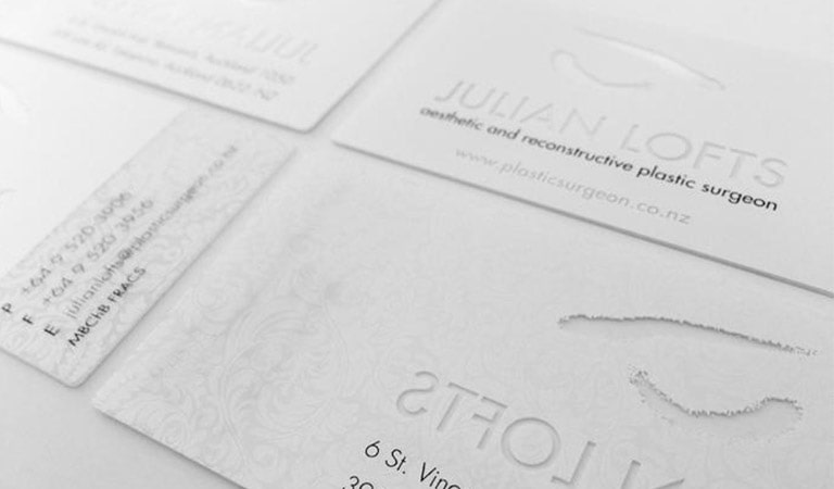 ست اداری جولیان لافتج طراحی ست اداری جولیان لافتج