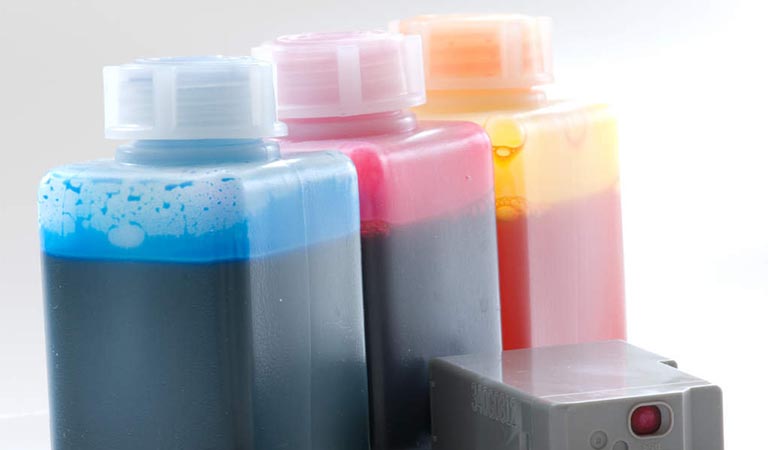 وجه تمایز جوهر‌های مختلف چاپ بنر - جوهر چاپ